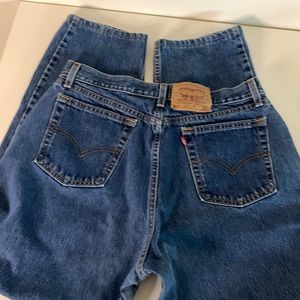 560 Levi’s, vintage 1990s.  Women’s size 16 M.  Made in the USA! 100% cotton.